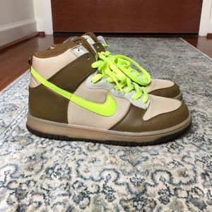 Nike Dunk High Top “Shrek” Size 9